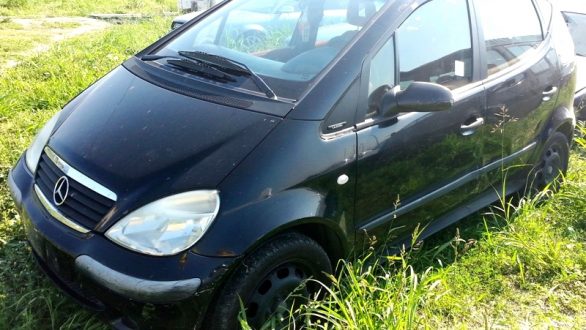 Συνελήφθη αλλοδαπός διακινητής ο οποίος προωθούσε στο εσωτερικό της χώρας έντεκα μη νόμιμους μετανάστες