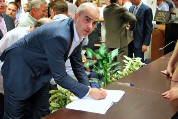 Περιστεράκης