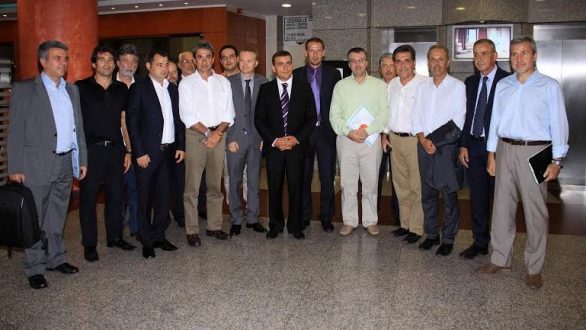 Αλέξανδρος Δερμεντζόπουλος: Τα προβλήματα της εκπαίδευσης λύνονται και επί τόπου