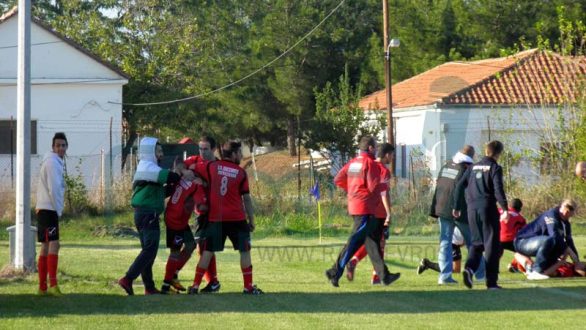 Ανανέωσαν δεκαέξι παίκτες στην Ένωση Μεταξάδων -Παλιουρίου