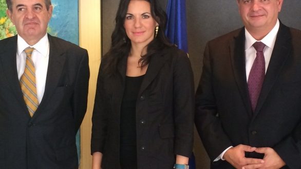 Συνάντηση εργασίας της Υπουργού Τουρισμού με τον Περιφερειάρχη ΑΜ-Θ