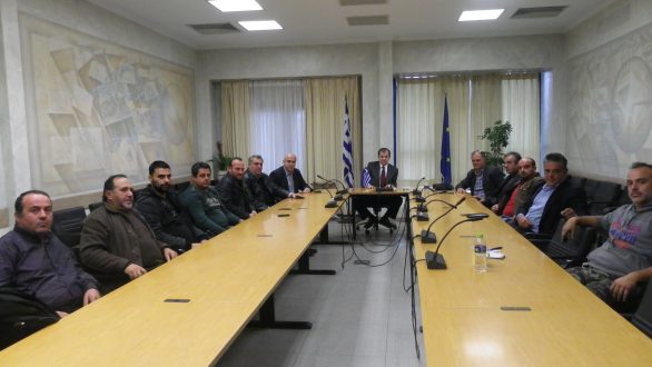 Συνάντηση του Περιφερειάρχη ΑΜ-Θ, με ομάδα παραγωγών του Ν.Ροδόπης.