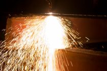 Καταργείται η υποχρέωση έκδοσης άδειας λειτουργίας για 897 επαγγέλματα