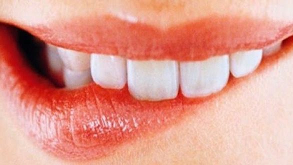 Πως να αντιμετωπίσετε τις άφτρες στο στόμα