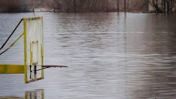 Προβλήματα και στον αθλητισμό προκαλούν οι πλημμύρες