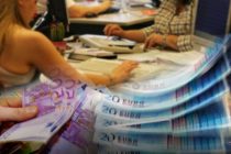 Εως τις 10 Ιανουαρίου 2015 θα καταβληθούν 5.000 εφάπαξ