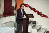 Βράβευση επιτυχόντων σε ΑΕΙ και ΤΕΙ από τον ΥΦΥΠΑΙΘ Αλέξανδρο Δερμεντζόπουλο