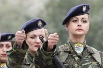 To ΣτΕ αποφασίζει για το “αξιόμαχο” των γυναικών οπλιτών