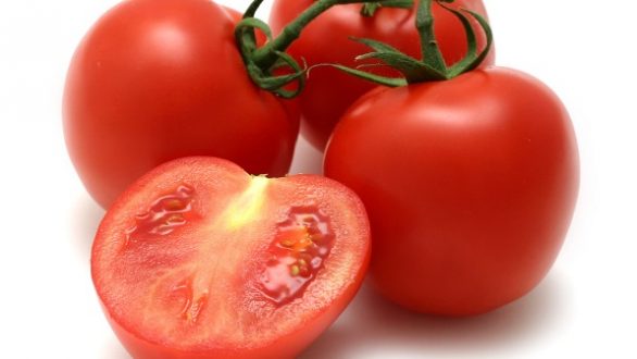 Καταπολεμήστε την ακμή με… ντομάτες