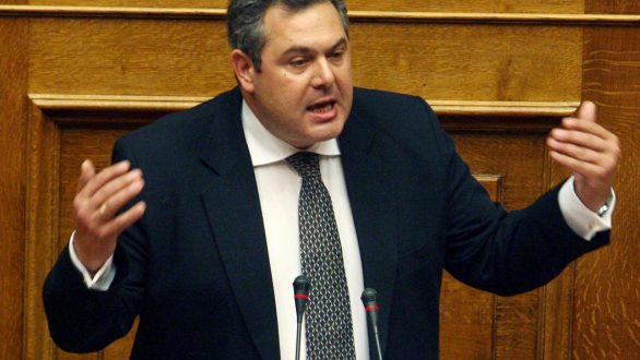 Ο στρατός στα αναχώματα με εντολή Καμμένου
