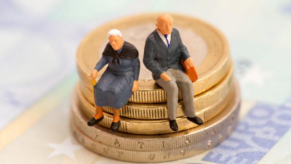 Συντάξεις Φεβρουαρίου: Από την Πέμπτη ξεκινούν οι πληρωμές των συνταξιούχων – Ποιοι θα δουν αυξημένα ποσά