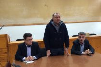 Δεσμεύσεις και αγανάκτηση στη σύσκεψη των αγροτών.