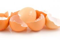 Πως να αξιοποιήσετε τα τσόφλια των αυγών στο σπίτι και στον κήπο σας.