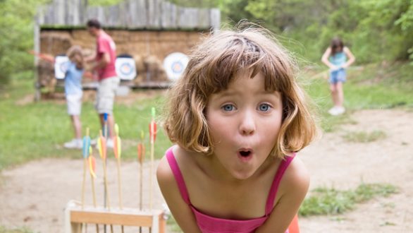 Δωρεάν κατασκήνωση μέσω ΟΑΕΔ 2015