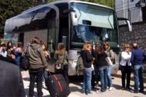 Υπό επανεξέταση το θέμα των σχολικών εκδρομών