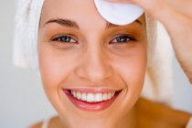 Μάθε να αφαιρείς το μακιγιάζ σου με ό,τι έχεις στο σπίτι σου!