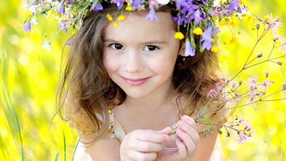 Πώς θα φτιάξετε μαγιάτικο στεφάνι