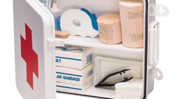 5 πράγματα στο φαρμακείο του σπιτιού σας που θεραπεύουν τα πάντα!