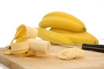 Λεύκανση δοντιών με μπανάνα