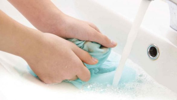 5 Λάθη που όλοι κάνουμε στο πλύσιμο στο χέρι
