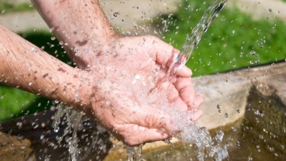 Γεωτρήσεις νερού… τι γίνεται με τις εξειδικευμένες άδειες;