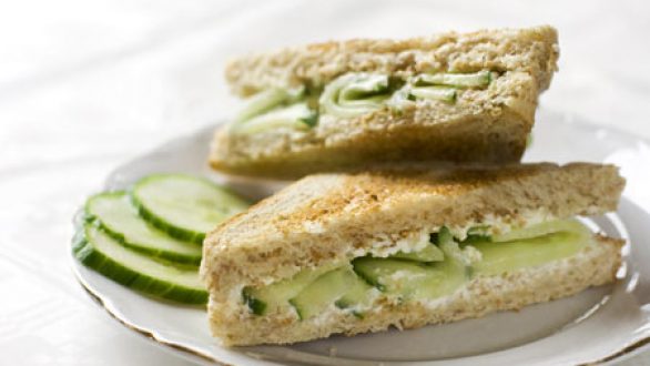 Σάντουιτς αγγουριού: ένα δροσερό και υγιεινό σνακ