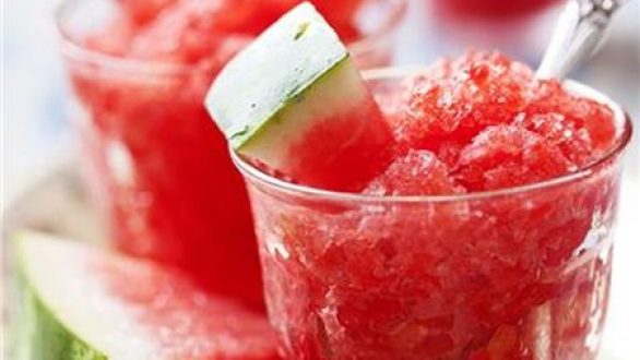 Τέσσερις καλοί λόγοι για να τρώμε καρπούζι