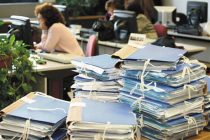 Νέο μαζικό κύμα φυγής από το Δημόσιο λόγω του νέου Ασφαλιστικού