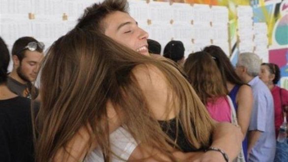 Στα σχολεία θα αναρτηθούν αύριο οι καταστάσεις των επιτυχόντων των πανελλαδικών