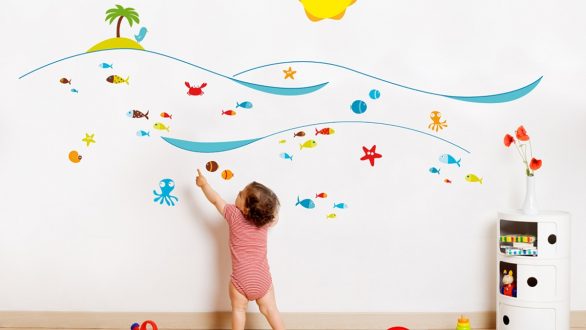 Πώς να αφαιρέσετε τα αυτοκόλλητα των παιδιών από τοίχους και έπιπλα