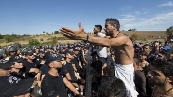 Νομάρχης Αδριανούπολης: Θα απομακρύνουμε τους Σύρους πρόσφυγες από τα σύνορα της Ελλάδας