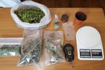 Συνελήφθησαν 3 άτομα κατηγορούμενα κατά περίπτωση για διακίνηση, κατοχή, αποθήκευση ναρκωτικών και παράβαση του νόμου περί όπλων στην Αλεξανδρούπολη