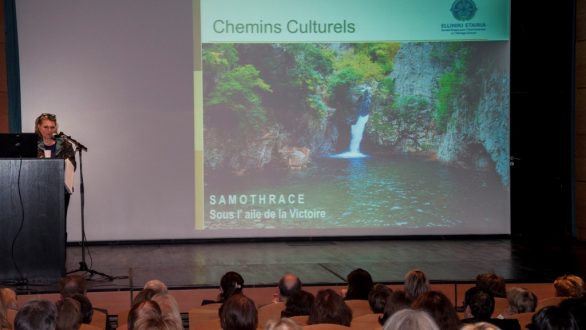 Τα Μονοπάτια Πολιτισμού της Σαμοθράκης παρουσιάστηκαν στο Παρίσι