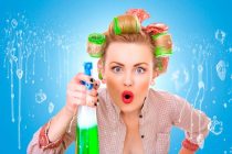 7 λάθη στο καθάρισμα που καταστρέφουν τα πράγματά σας