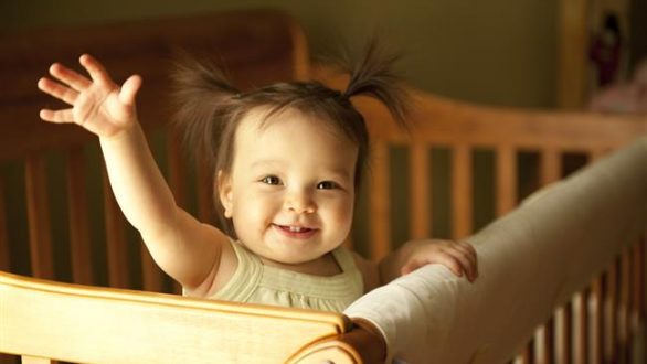 Κάθε πότε πρέπει να αλλάζουμε τα σεντόνια του μωρού