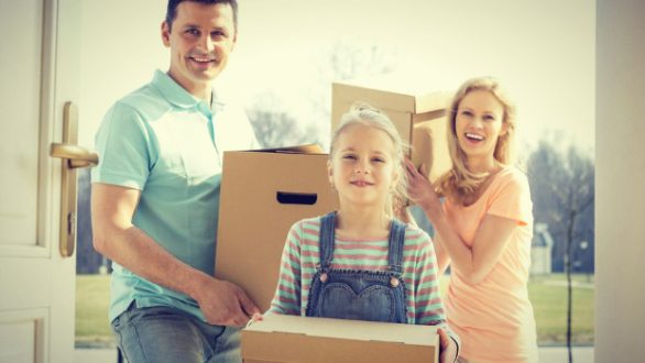 Οικογενειακή μετανάστευση. Πως να βοηθήσετε το παιδί σας.