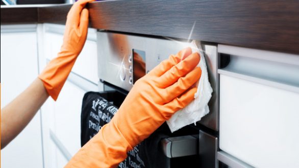 Πώς να καθαρίσετε ανάμεσα στο διπλό τζάμι του φούρνου