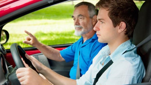 Αναστέλλονται οι εξετάσεις οδήγησης έως 30/11, τι επιτρέπεται