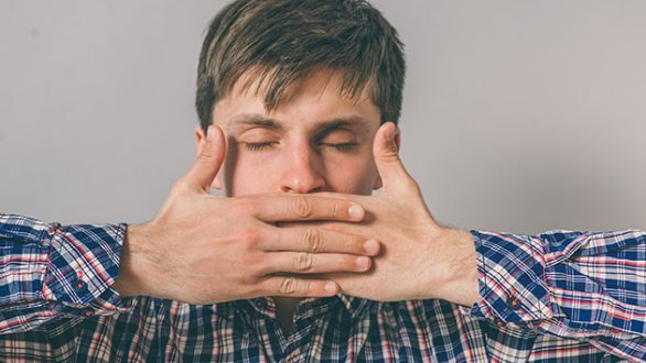 Η κακοσμία του στόματος και πως να την αντιμετωπίσετε