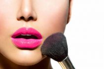 Πόσο πρέπει να κρατάμε τα καλλυντικά