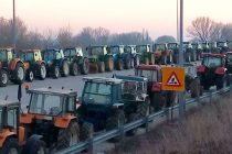 Με τα τρακτέρ στους δρόμους οι αγρότες του Έβρου – Που υπάρχουν μπλόκα σε όλο τον Νομό