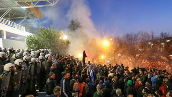 Agrotica:Με χημικά προσπάθησαν να σπάσουν το συλλαλητήριο των αγροτών