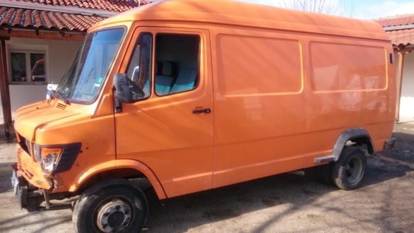 Συνελήφθησαν 4 διακινητές οι οποίοι προωθούσαν στο εσωτερικό της χώρας μη νόμιμους μετανάστες