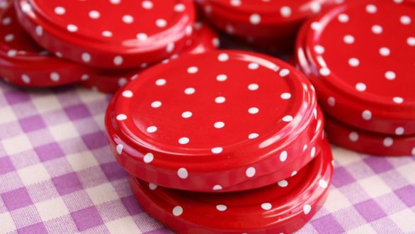 Πως να χρησιμοποιήσετε τα καπάκια από τα βαζάκια