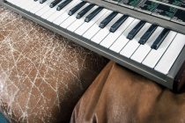 Πως να αφαιρέσετε από τα δερμάτινα την γρατζουνιά