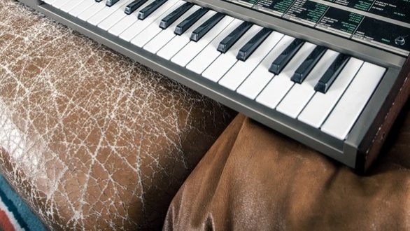 Πως να αφαιρέσετε από τα δερμάτινα την γρατζουνιά