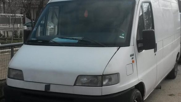 Σύλληψη διακινητή ο οποίος προωθούσε στη χώρα 4 μη νόμιμους μετανάστες