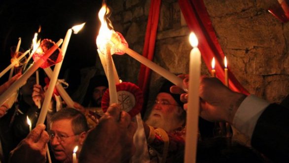 Σε 17 πόλεις θα φτάσει το  Άγιο Φως με την Aegean