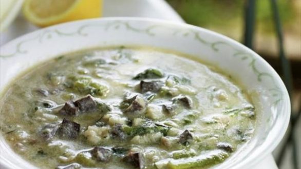 Τι συμβολίζει και πως προέκυψε το έθιμο της μαγειρίτσας;