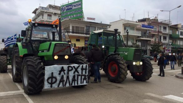 Δεν βγαίνουν τη Δευτέρα τα τρακτερ στον Έβρο